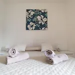 Bookingpeschiera Bei Gardaland Peschiera del Garda