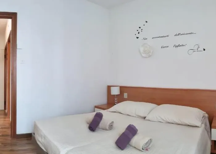 Bookingpeschiera Bei Gardaland *