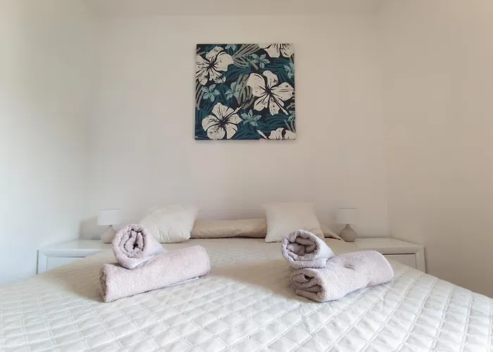 Bookingpeschiera Bei Gardaland 페스키에라델가르다