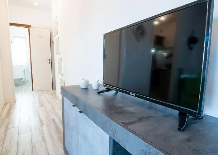 Bookingpeschiera Bei Gardaland 페스키에라델가르다