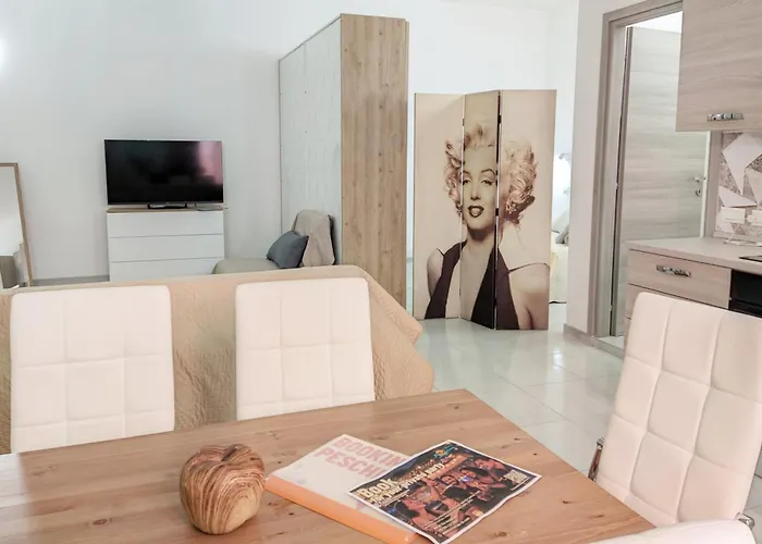 Bookingpeschiera Bei Gardaland 페스키에라델가르다